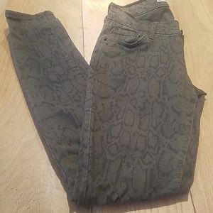 Old navy rock star jeans